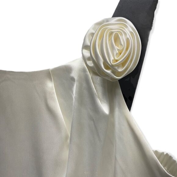 NW Collections Satin Cocktail Dress - Picture 4 of 8